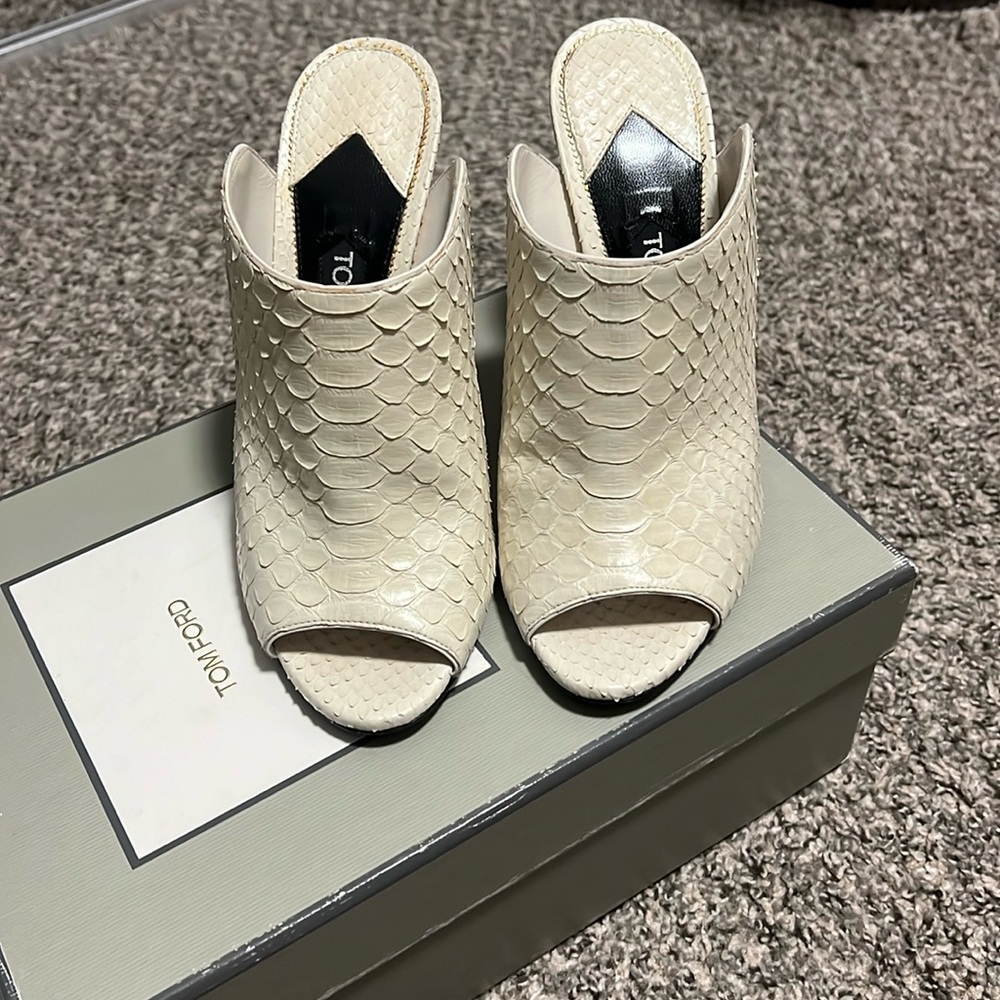 Tom ford leather python heels